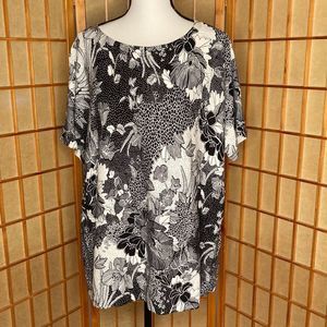 Talbots Knit Top Short Sleeve Black White Floral Knit Top